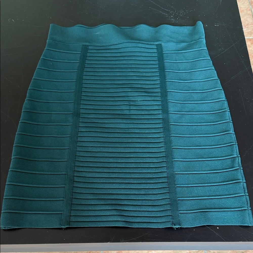 BCBG Paris Deep Teal Ribbed Pencil Skirt